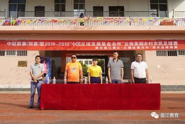 凯-鲁尼加盟父亲旧经纪公司，鲁尼拒当经纪人
