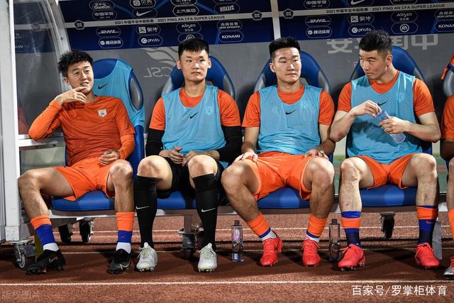 埃及飞行员坐上歼16，撬动中东军贸局面